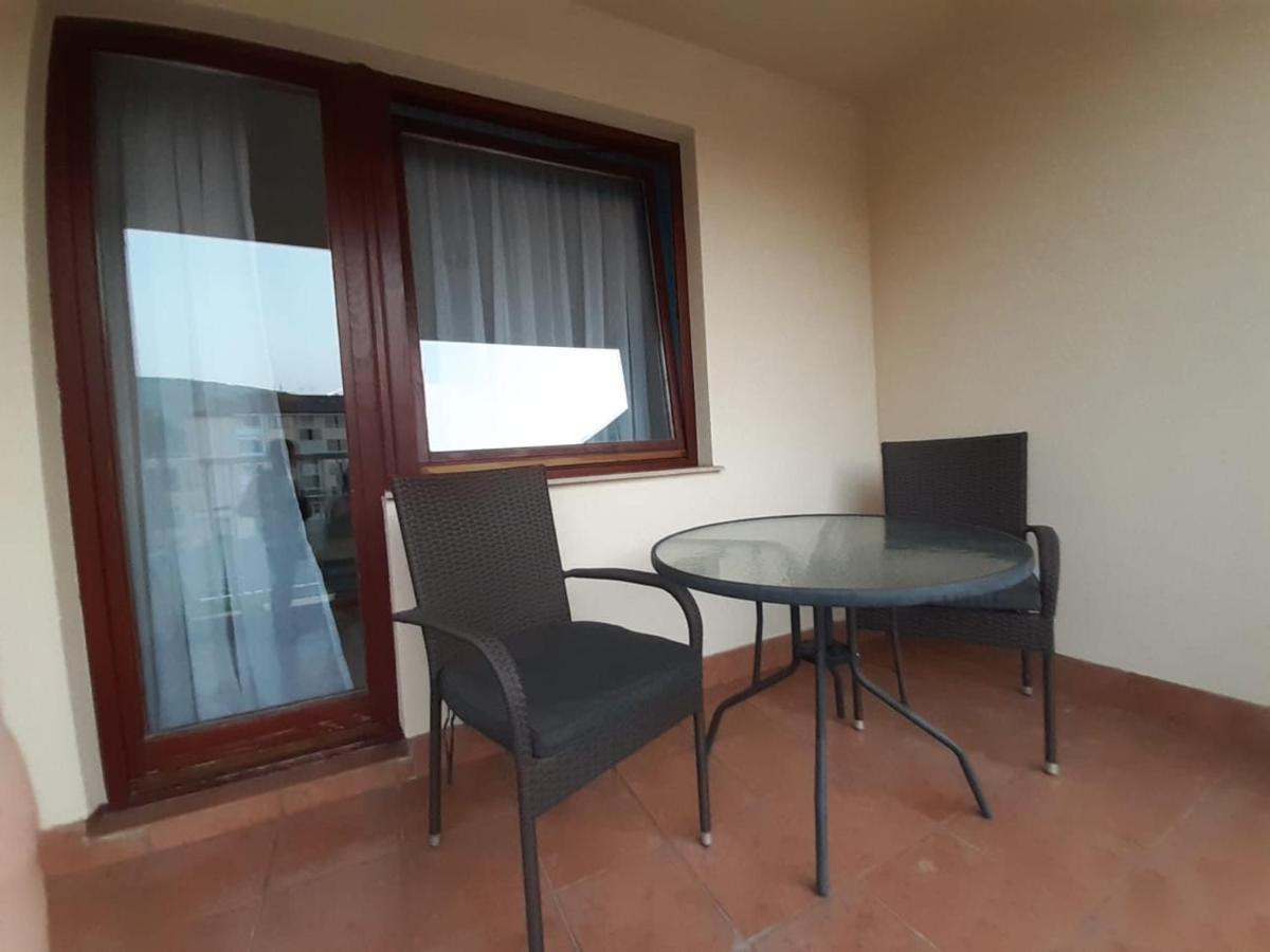 Apartment Pero Livno Esterno foto