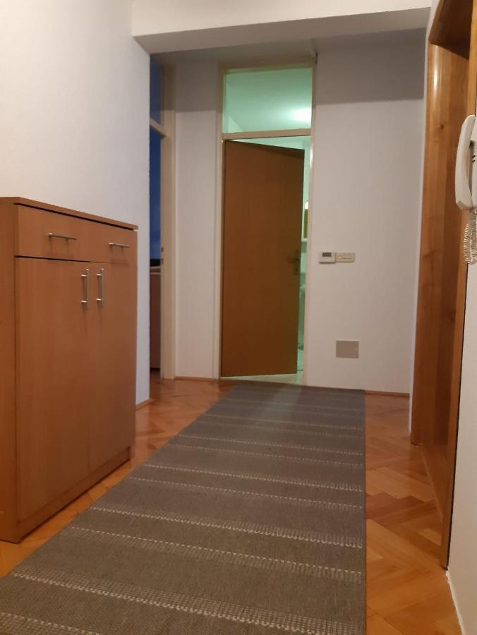 Apartment Pero Livno Esterno foto